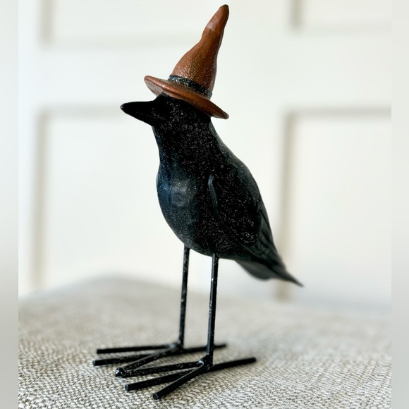 Elegant Crow in a witch hat Halloween Decor - Picture 4 of 7